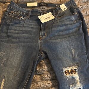 Judy Blue Women's Distressed Mid Wash Jeans - Blue